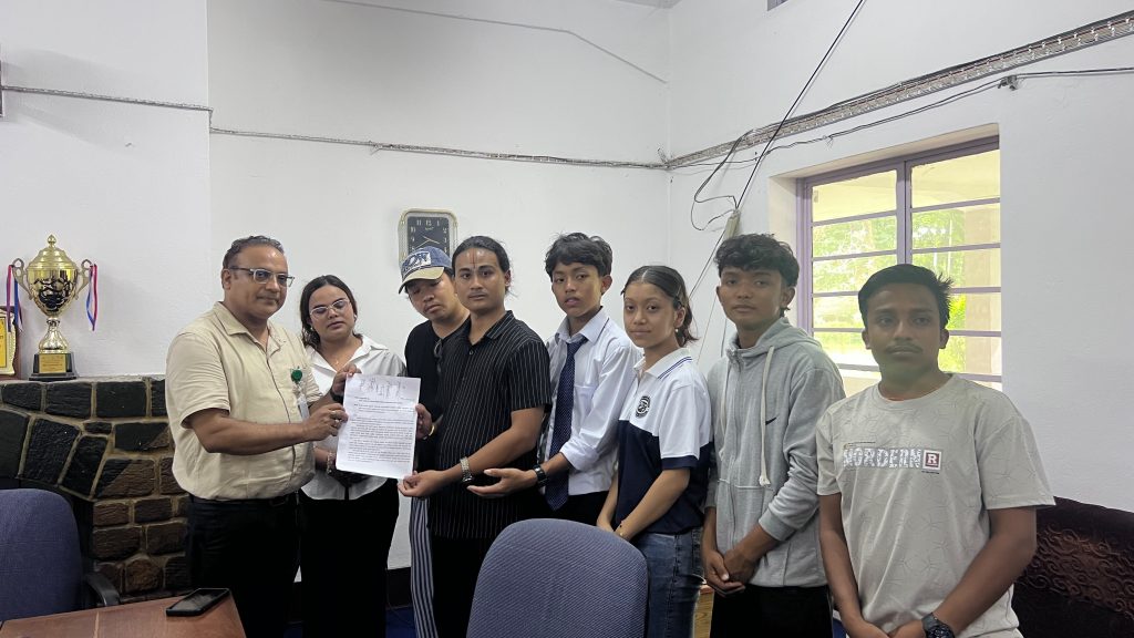 डिल्ली पब्लिक स्कूल सम्बन्धी गुनासोमा छानबिनको माग गर्दै BPKIHS मा निवेदन, ७२ घण्टाभित्र प्रक्रिया अघि नबढाए आन्दोलन गर्ने चेतावनी